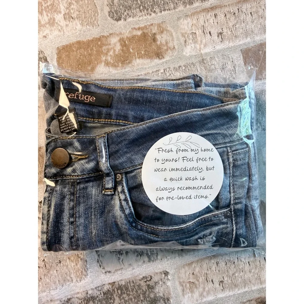 Refuge‎ Womens Size 2 Distressed Skinny Jeans Medium Wash Ripped Denim